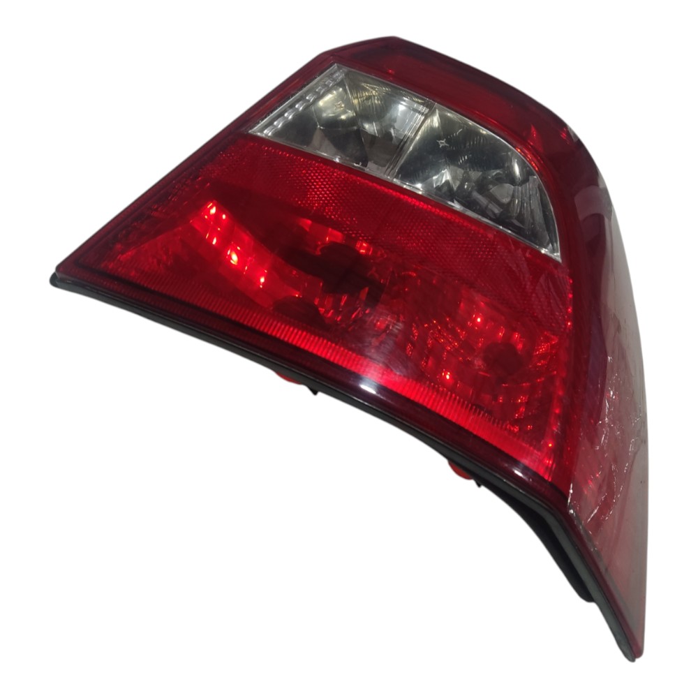 Lanterna Traseira Direita Chevrolet Vectra 1996 A 2004 Usada Direito/passageiro 3