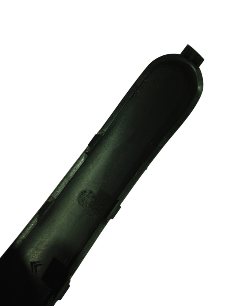 Moldura Puxador Dianteiro Esquerdo Xsara Picasso 1999 A 2011 Preto 4