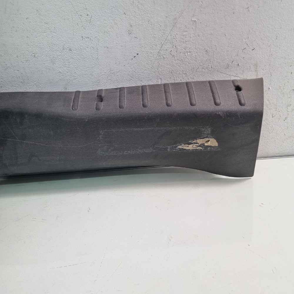 Moldura Painel Traseiro Citroën C3 Modelos 2006/2012 3