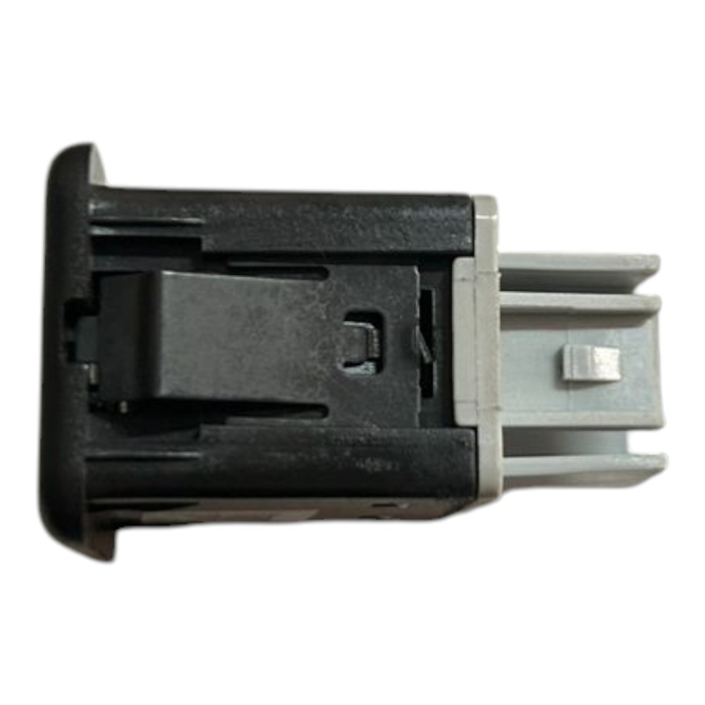 Conector Usb Gm Spin 1.8 2023 V148 10