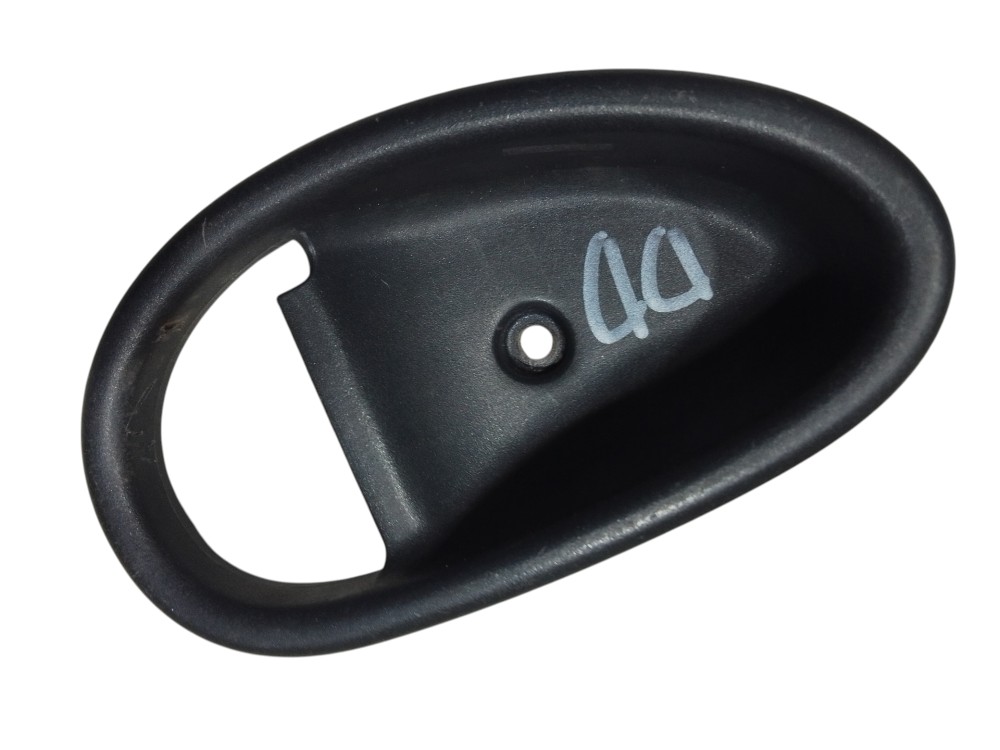 Moldura Maçaneta Interna Dianteira Direita Palio 1996 A 2007 Preto Dianteira 7