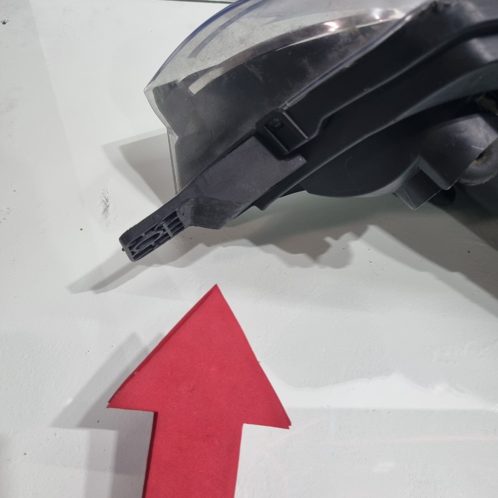 Lanterna Do Lado Direito Renault Kwid Modelos 2016/2021 Direito/passageiro 5