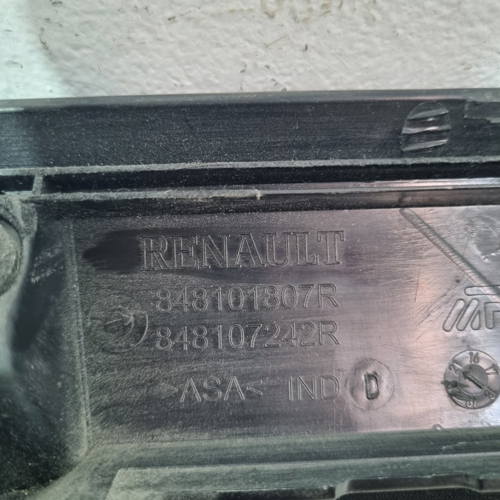 Moldura Da Tampa Traseira Renault Duster Modelos 2016/2019 Preto 6