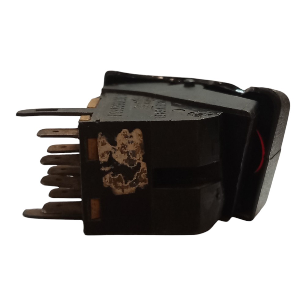 Botão Interruptor Pisca Alerta Vw Gol Saveiro Parati 88 A 94 6