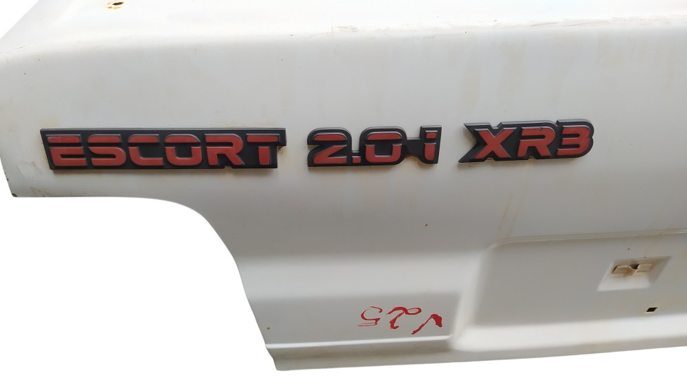 Tampa Traseira Ford Escort AP 2.0 1994 V25 Balcão