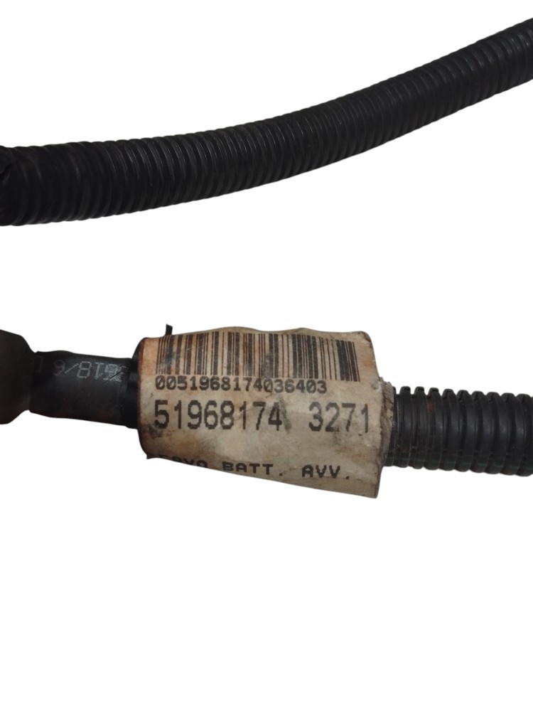 Cabo Negativo Bateria Circuito Positivo Fiat Mobi Uno 16/22 3