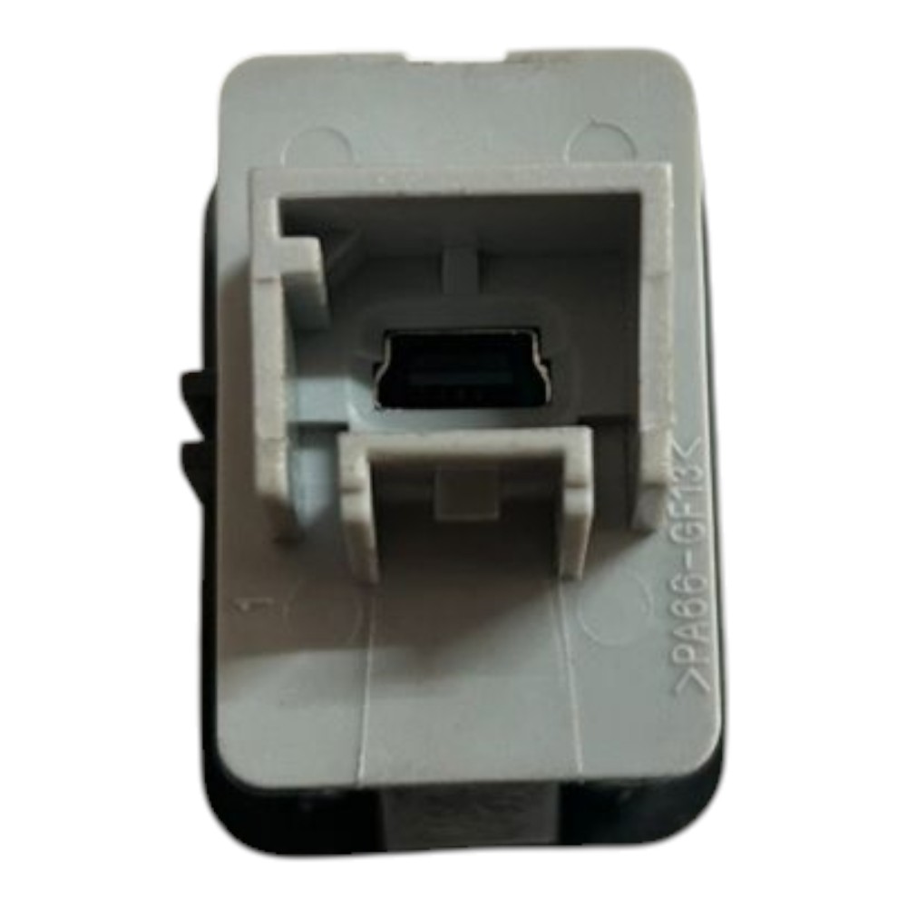 Conector Usb Gm Spin 1.8 2023 V148 3