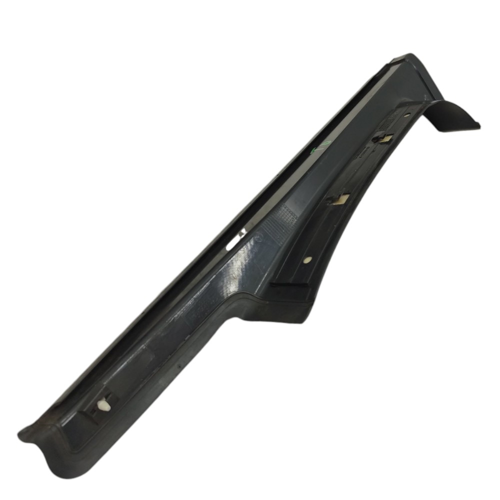 Soleira Porta Traseira Direita Mercedes C230k 2003 2004 2005 4