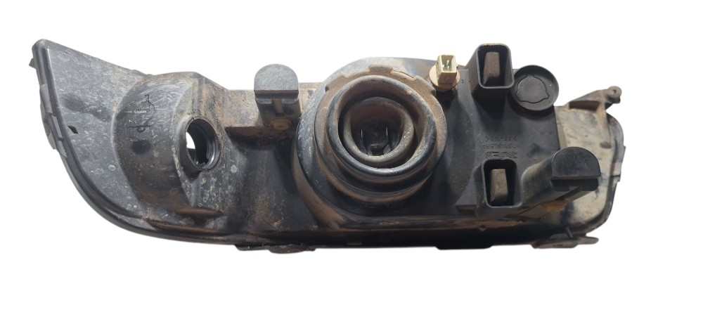 Farol Lado Esquerdo Vw Gol G3 1999 A 2005 Direito/passageiro 4