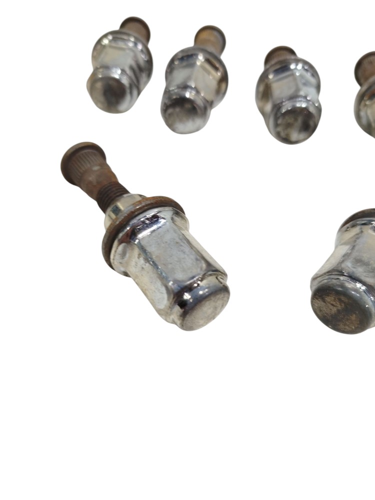 Kit 6 Prisioneiros Roda Parafusos Hillux Sw4 2009 Original 10