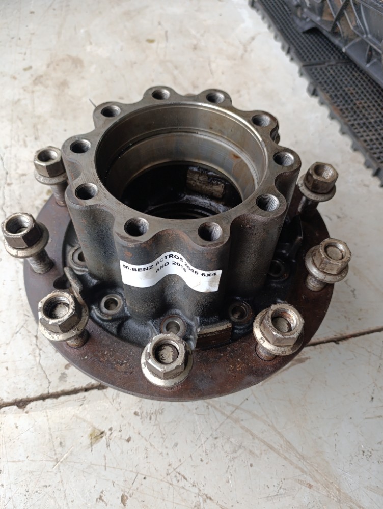 Cubo Traseiro Mercedes Hl8/hl6 9463560201