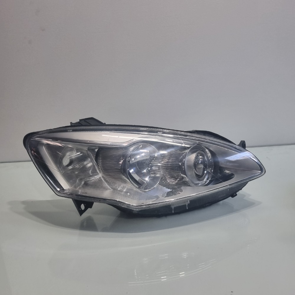 Farol Cromado Do Lado Direito Fiat Idea Modelos 2011/2014 Direito/passageiro 1