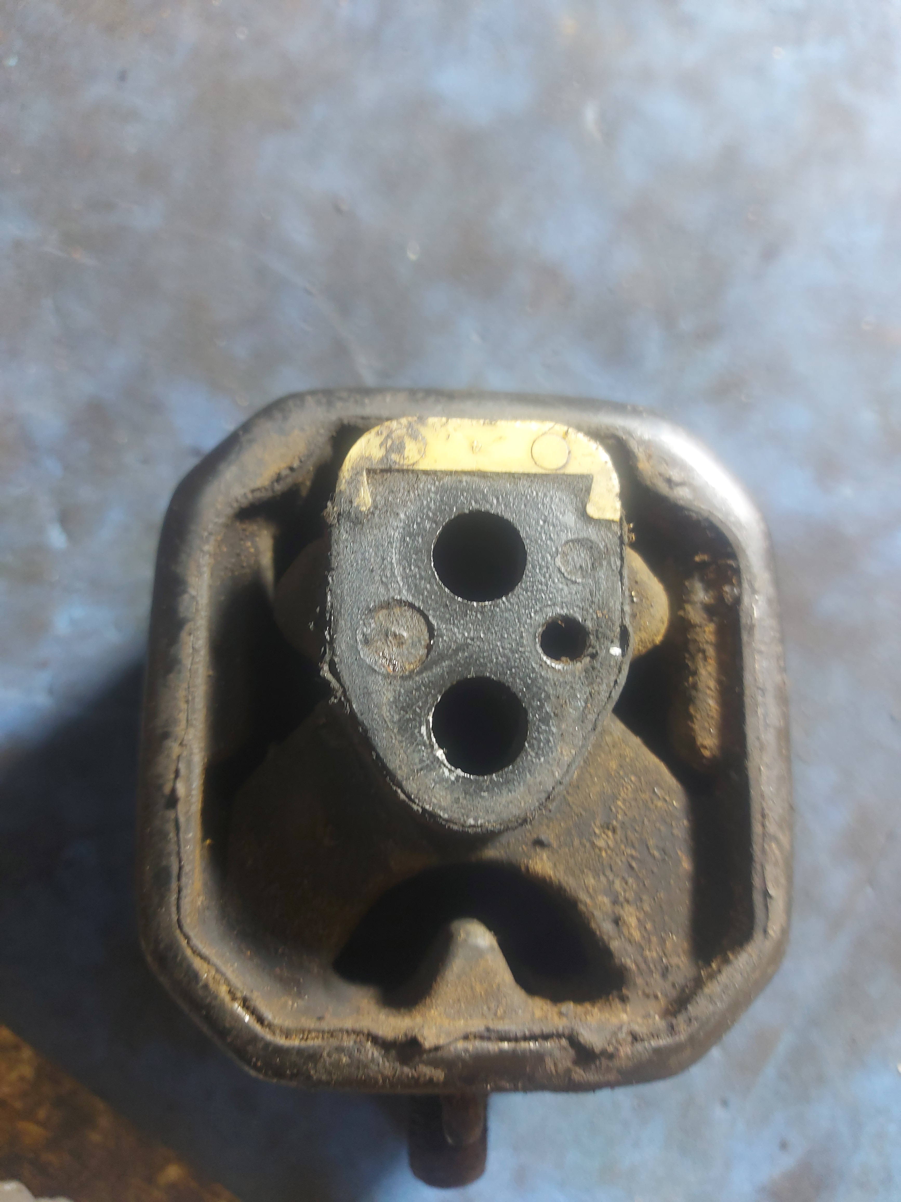 Coxim Do Motor Esquerdo Kombi 1.4 Gol At