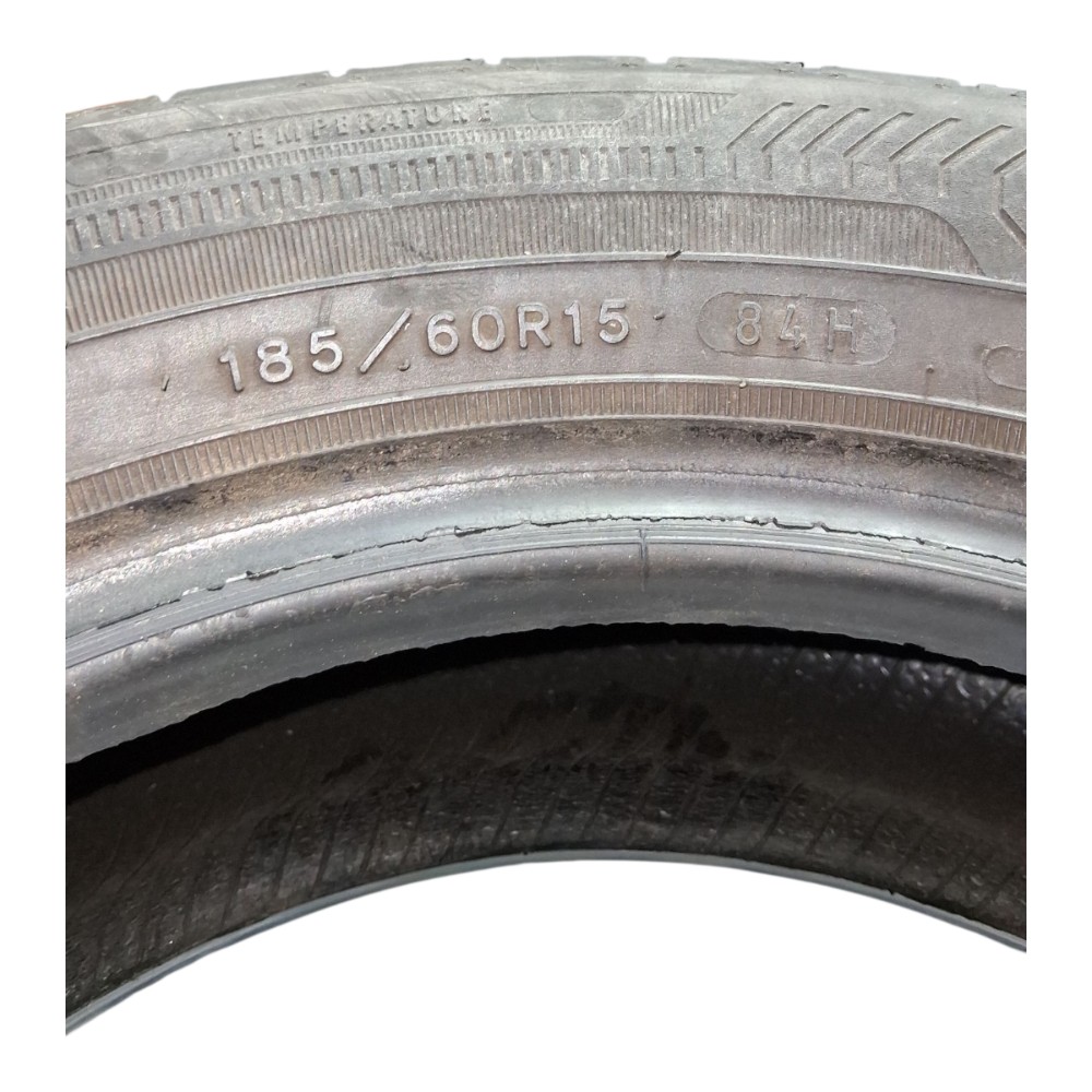 Pneu 185/60r15