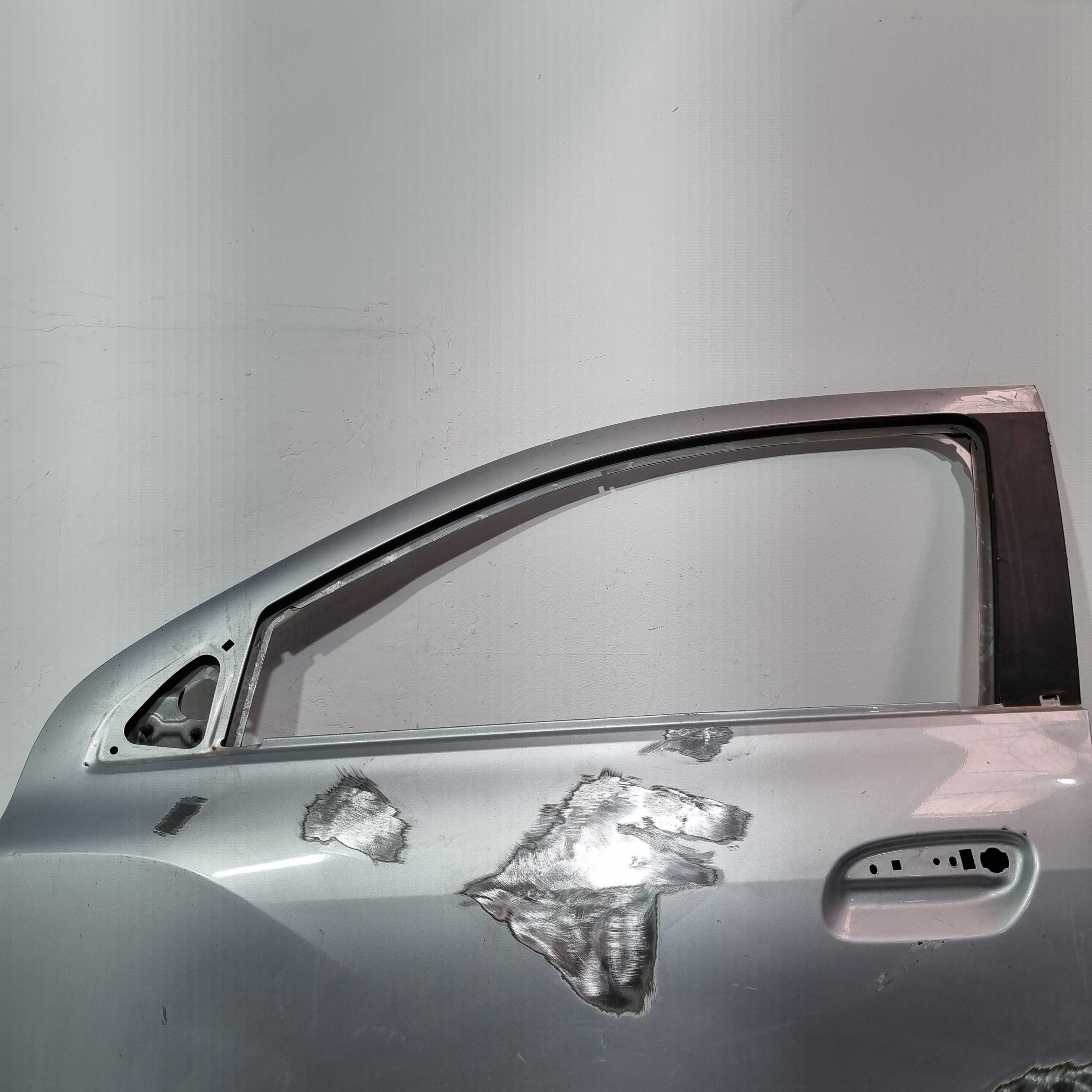 Porta Dianteira Esquerda Chevrolet Cobalt 2012 A 2018 Dianteira Esquerdo Prata 4