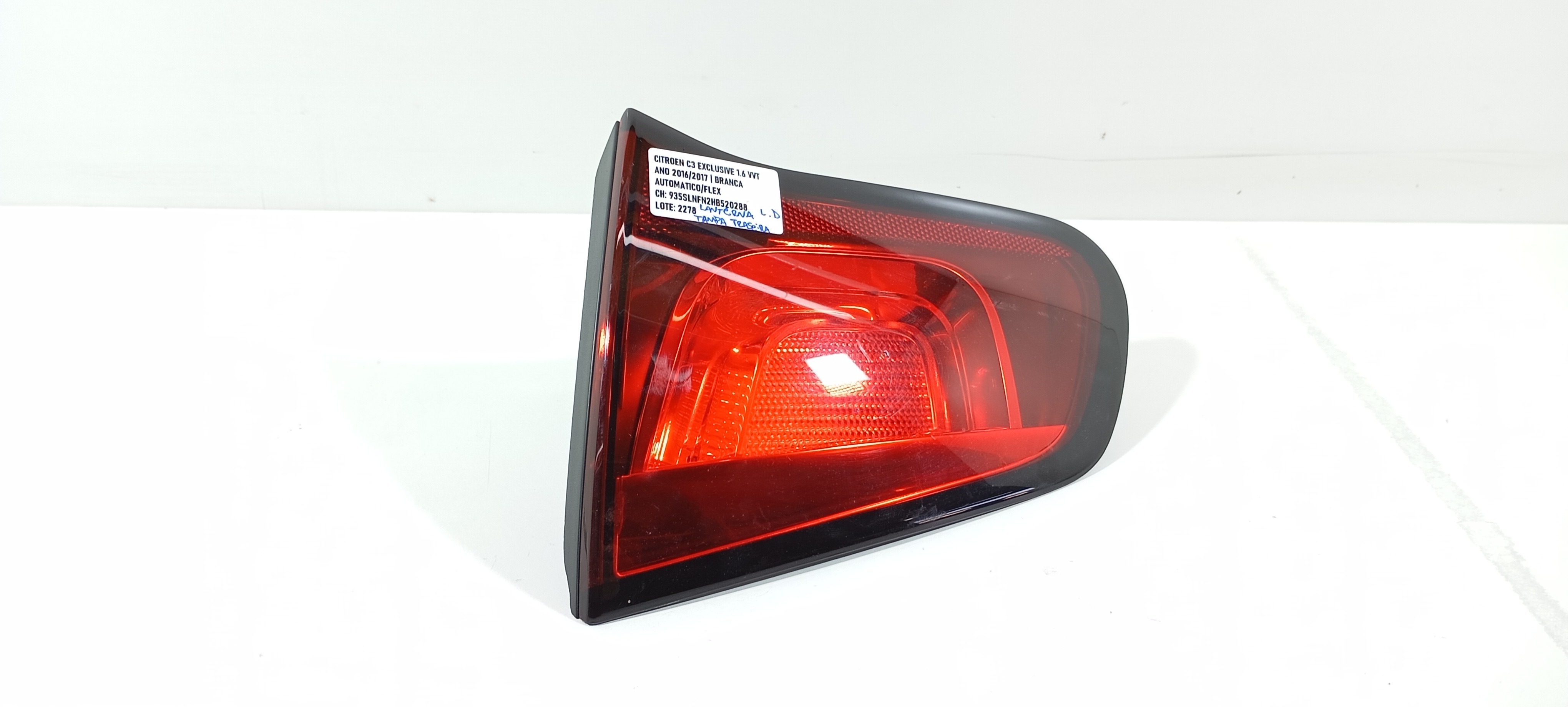 Lanterna Tampa Traseira L.d C3 Exclusive 1.6 Vvt 2016 V2278 Direito 3