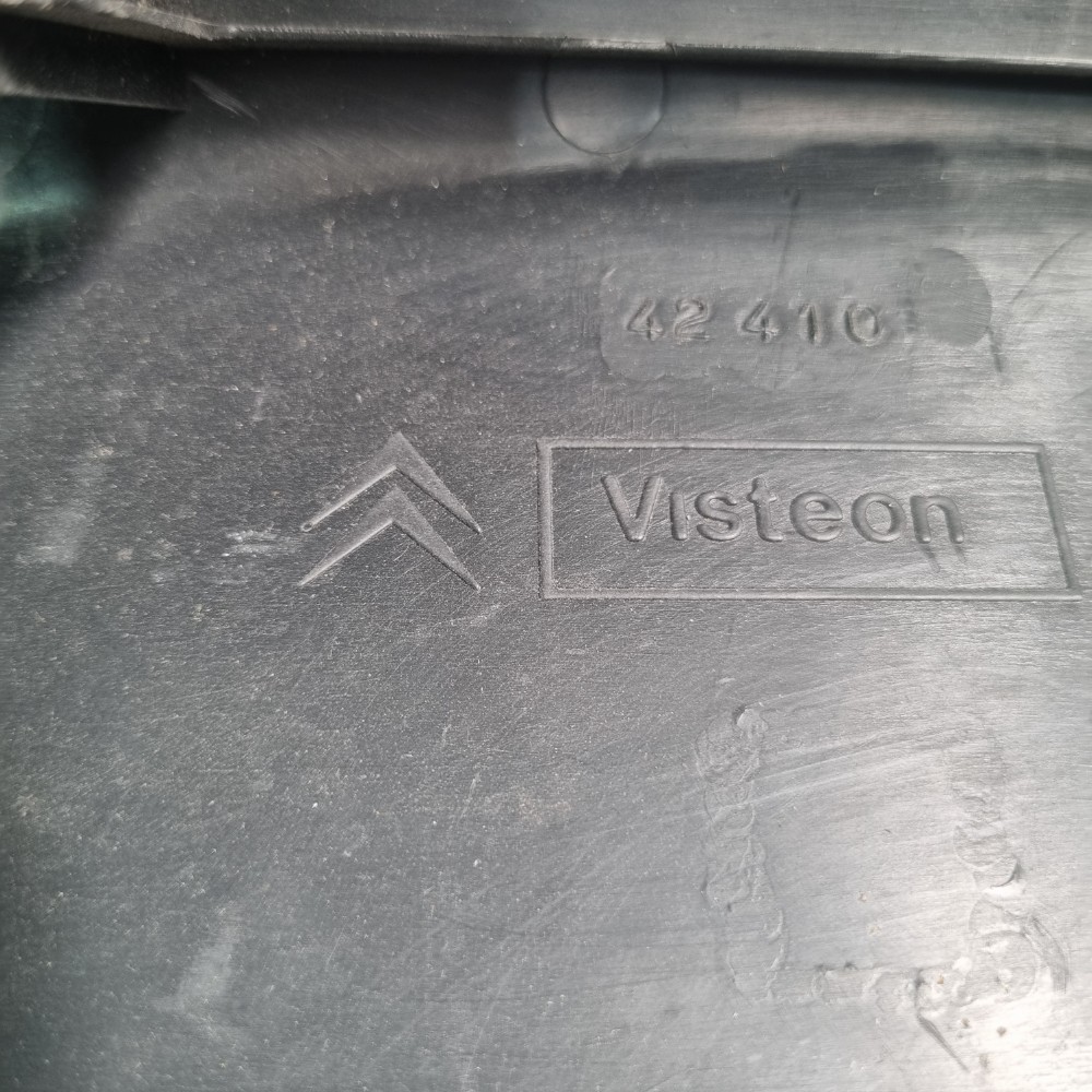 Moldura Painel Traseiro Citroën C3 Modelos 2006/2012 6