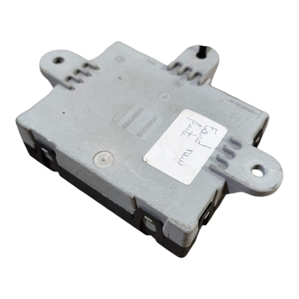 Modulo Porta Dianteira Direita Ford New Fiesta 13/17 Usado