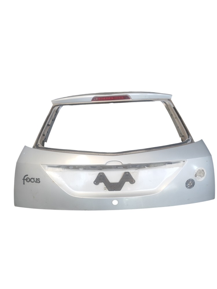 Tampa Traseira Ford Focus 2001 Com Detalhe 3