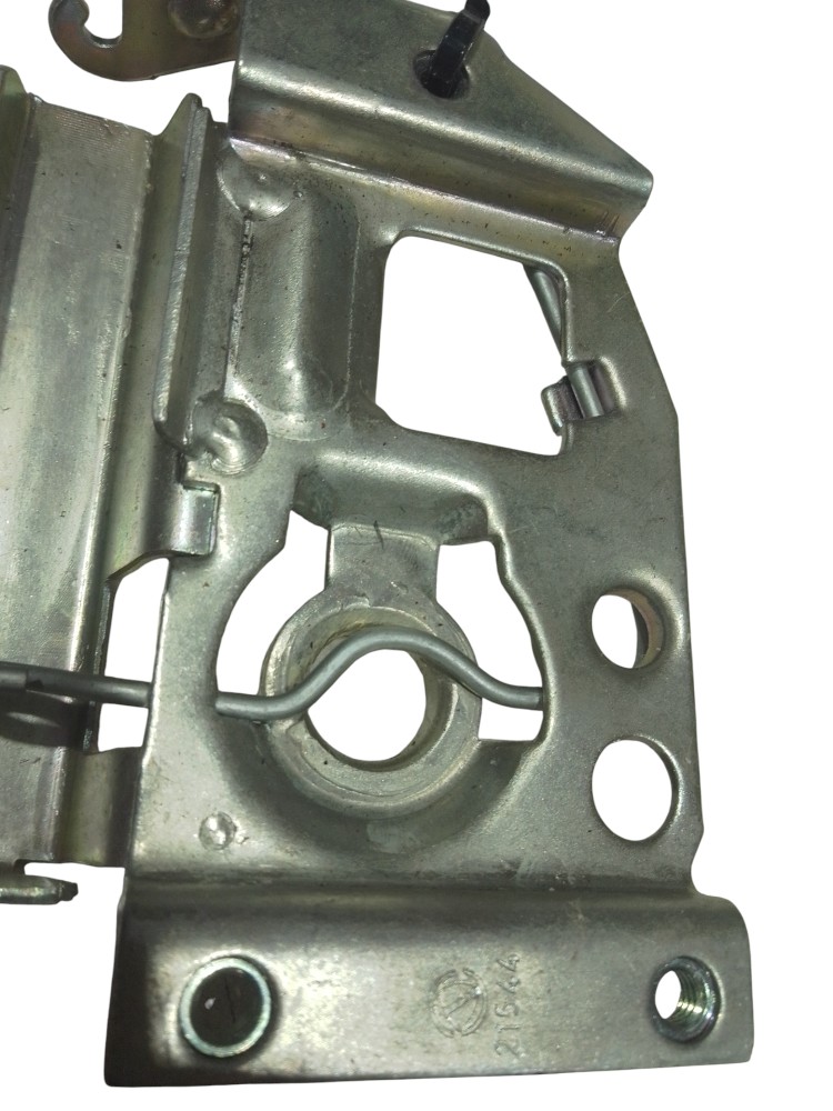 Trava Fechadura Inferior Fiat Uno Siena Palio 2000 A 2012 3