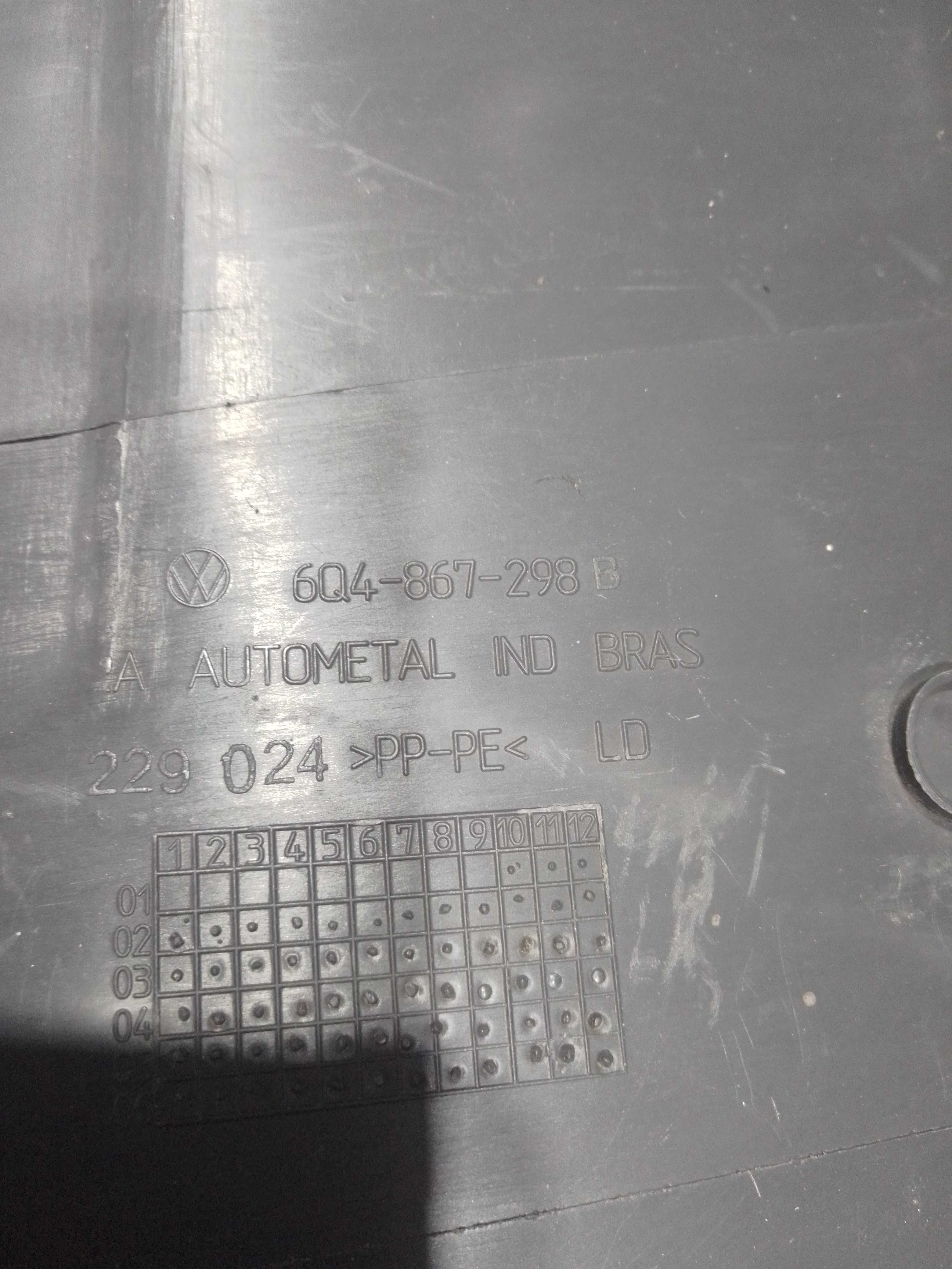 Acabamento interno direito Volkswagen Polo 2004 2013 7