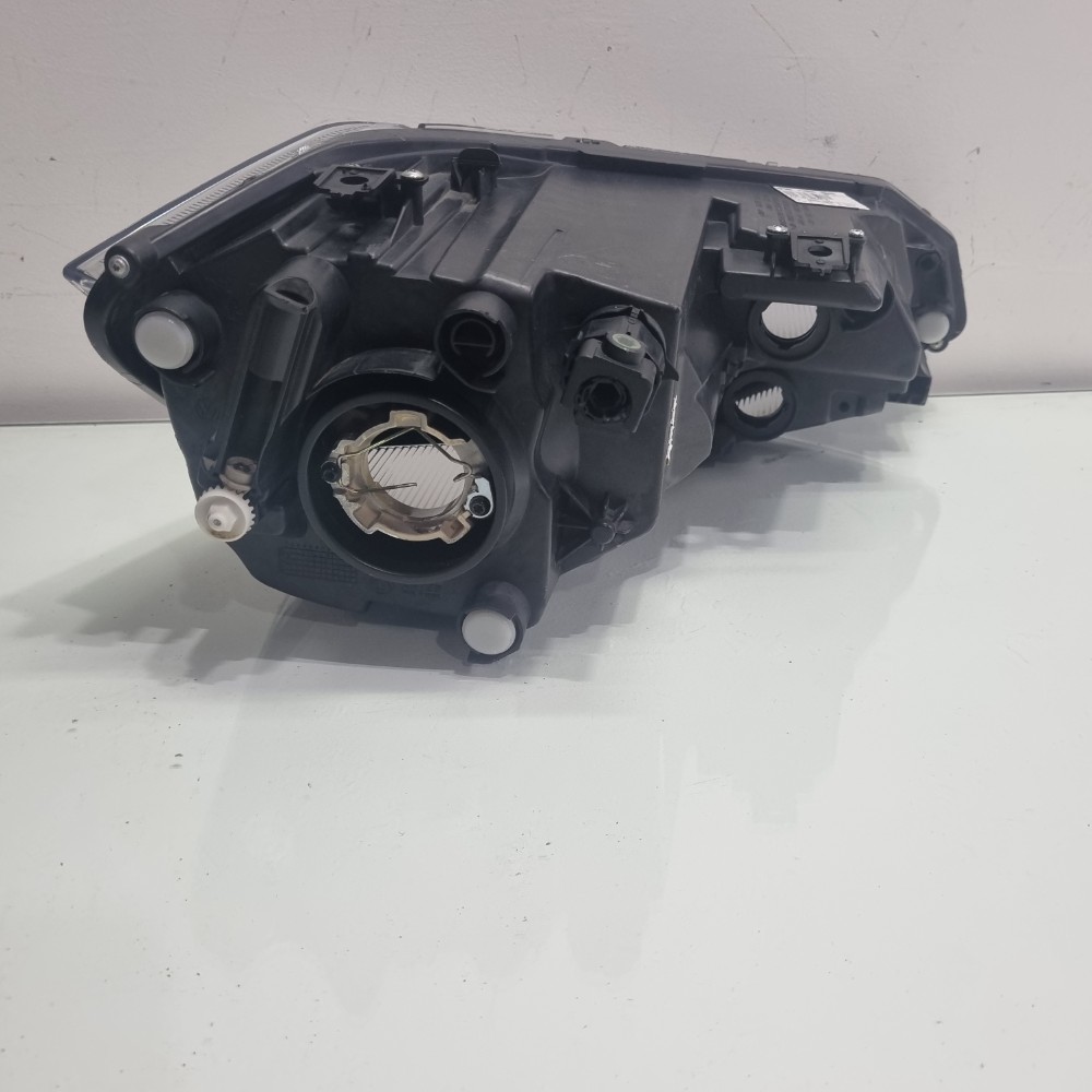 Farol Do Lado Esquerdo Volkswagen Polo Track 2023/2025 Esquerdo/motorista 4