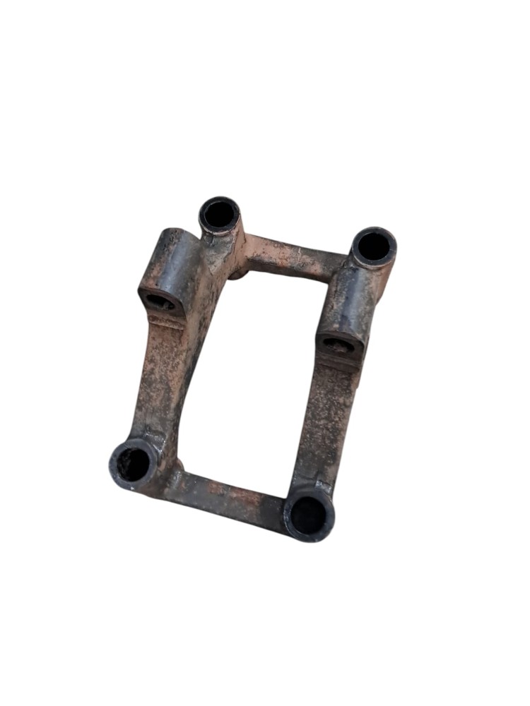 Suporte Barra Reacao Scania Serie 4 5 4