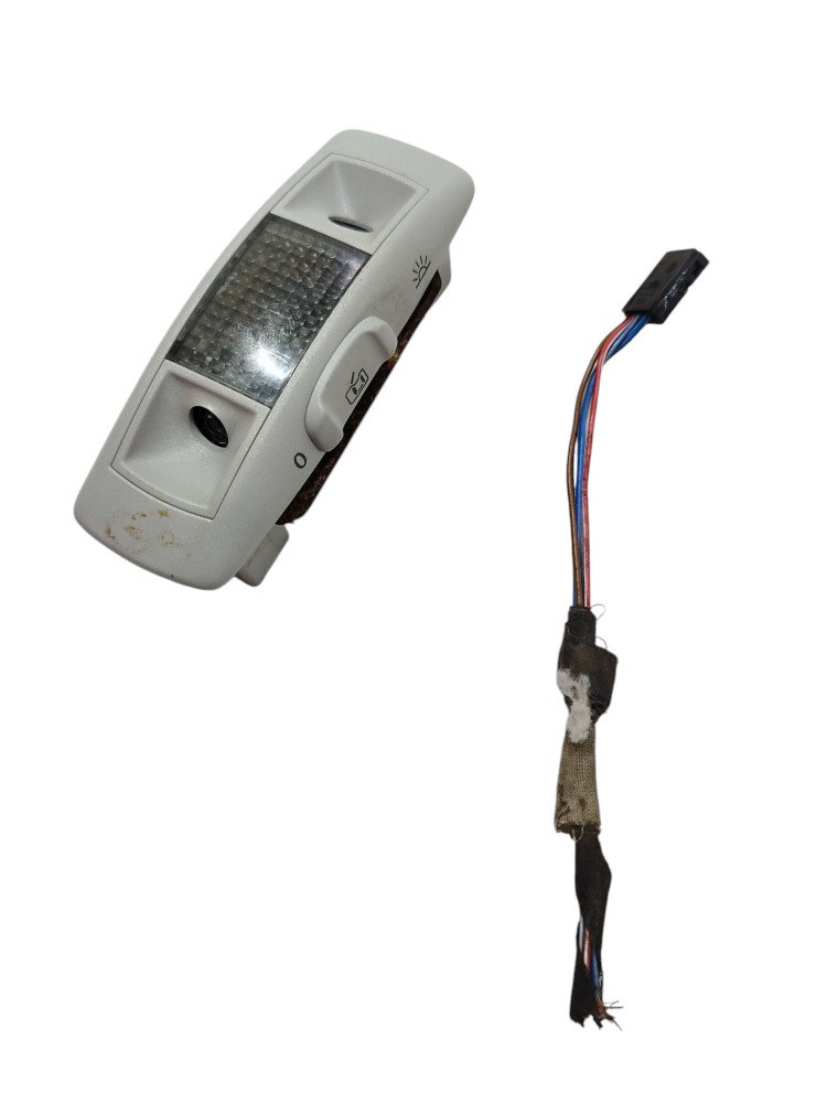 Luz Cortesia Traseira Esquerda Golf 1999 A 2005 6
