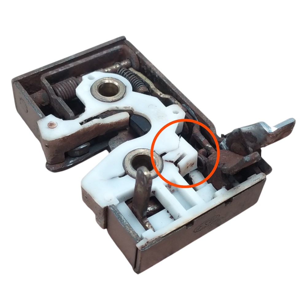 Fechadura Porta Dianteira Direita Versailles 92 93 94 95 96 6