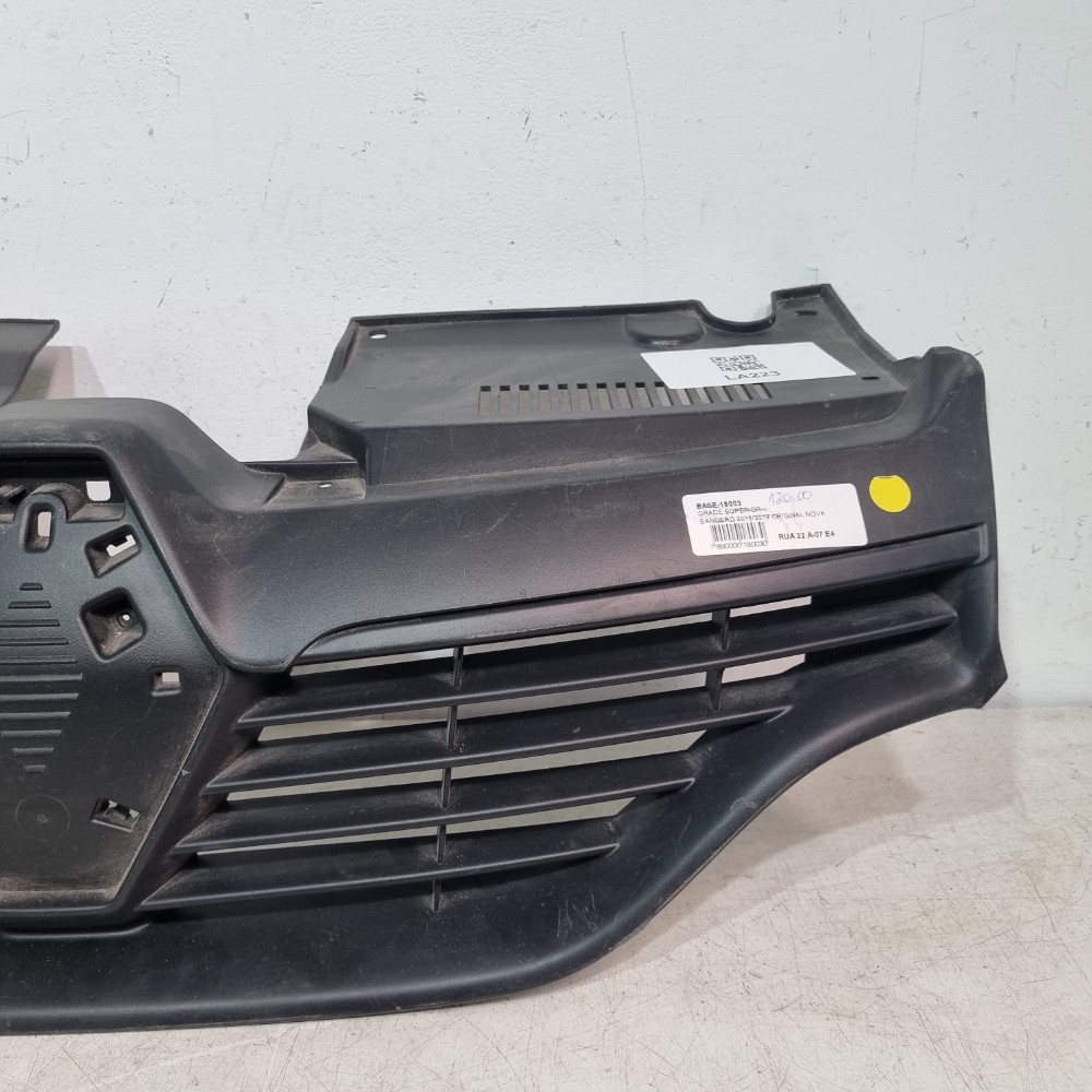 Grade Superior Renault Sandero Modelos 2015/2019 4