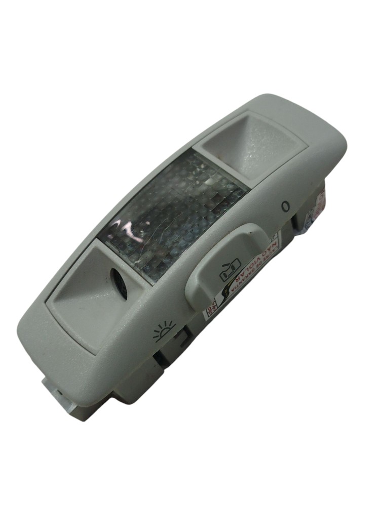 Luz Cortesia Tras Direita Golf 1999 A 2005 6