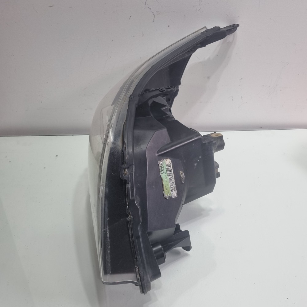 Farol Do Lado Direito Chevrolet Montana Modelos 2013/2019 Direito/passageiro 3