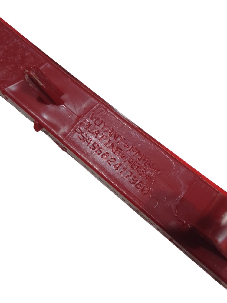 Refletor Olho De Gato Traseiro Direito Citroen Peugeot 08/23 Vermelho