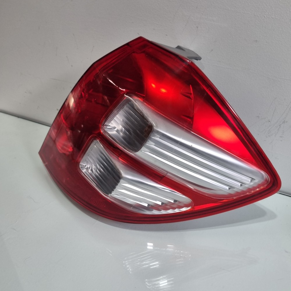 Lanterna Do Lado Direito Honda Fit Modelos 2009/2012 Direito/passageiro 4