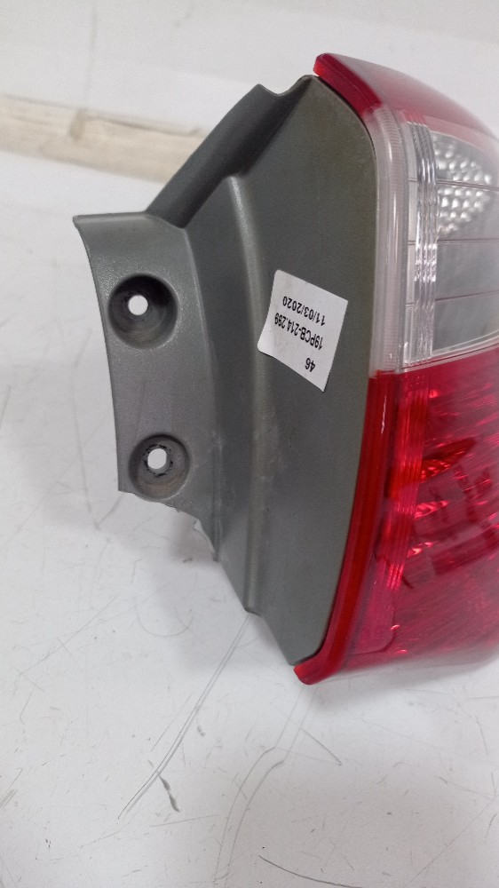 Lanterna Traseira Direita Hyundai Hb20 2012 2014 Recuperada Direito/passageiro Xxxx 1