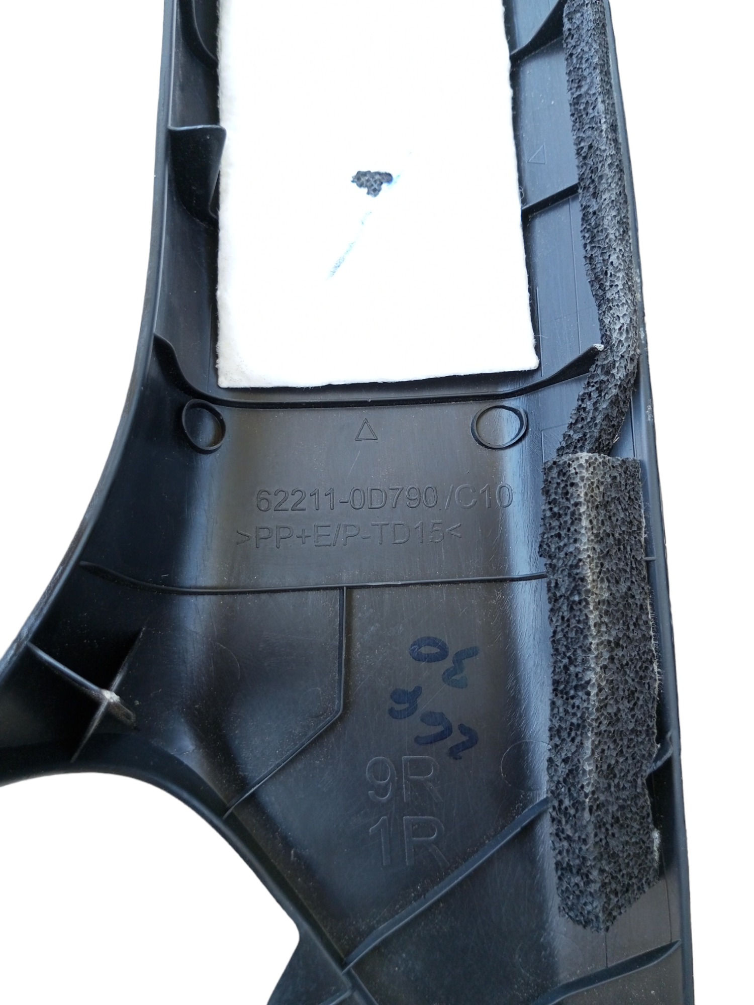 Moldura Acabamento Coluna Direita Do Parabrisa Toyota Yaris. 6