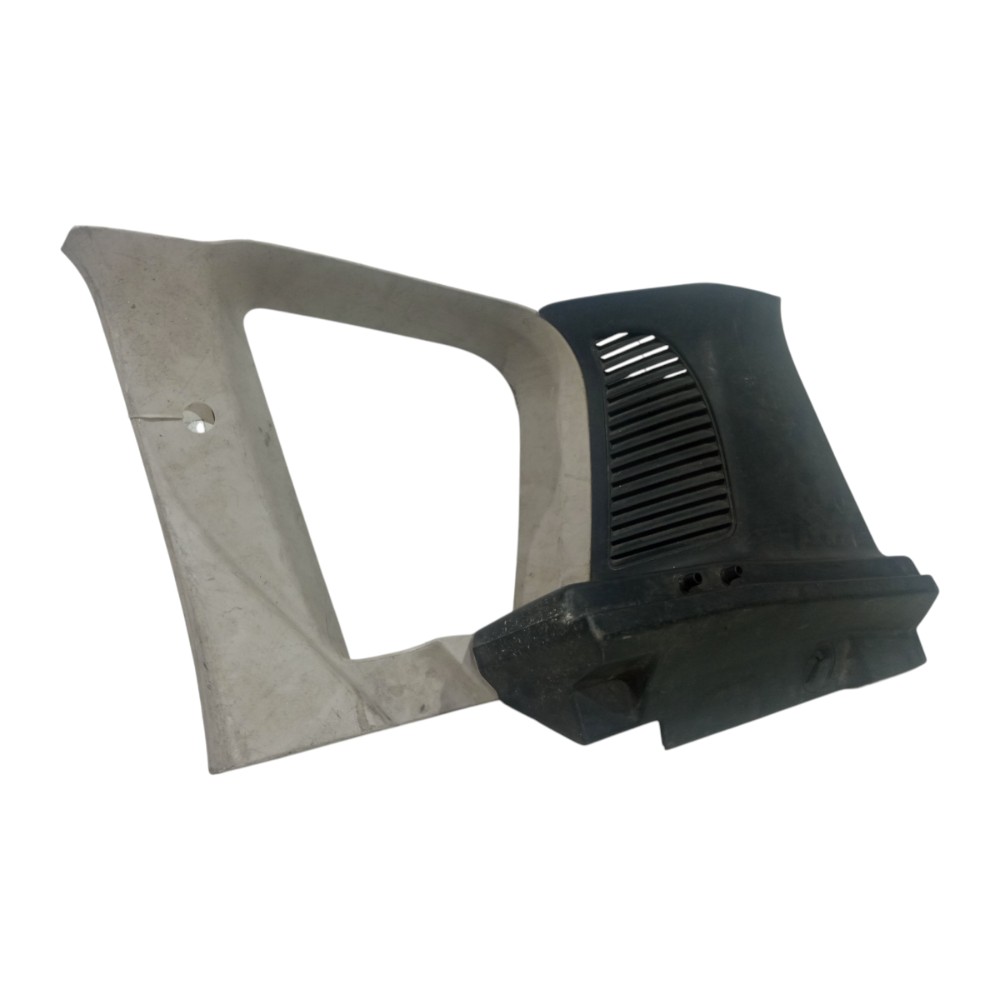 Moldura Coluna Traseira Direita Citroen Aircross 2011 A 2016 8