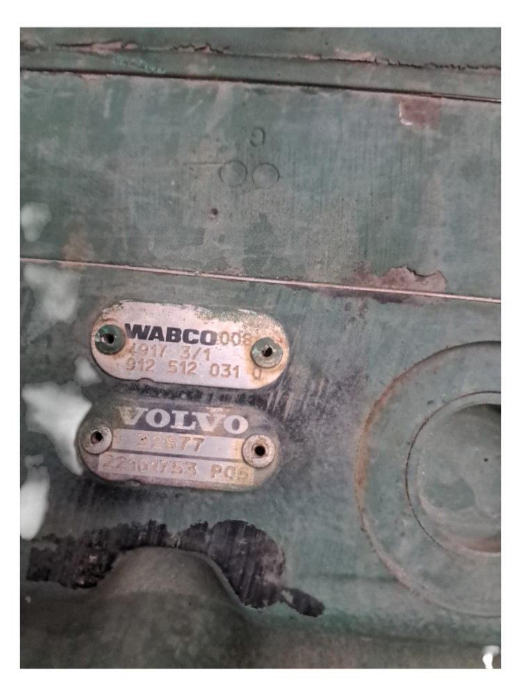 Compressor Ar Motor Volvo Fh D13 4