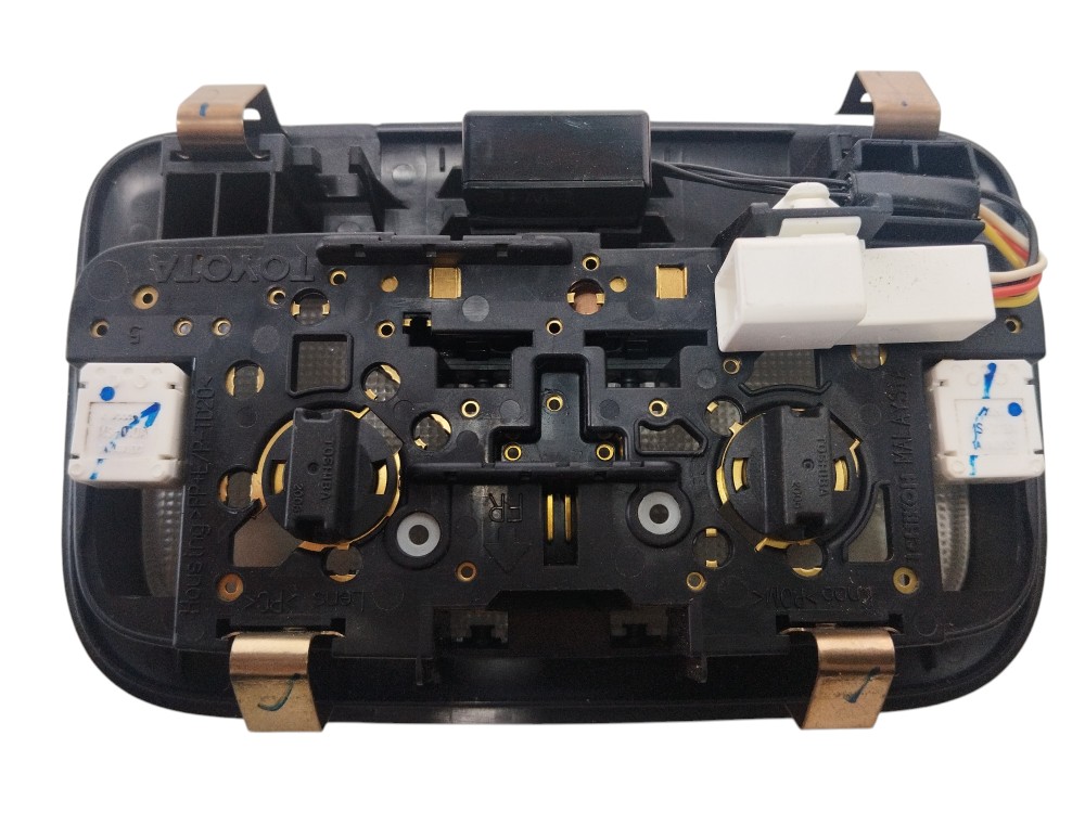 Luz Teto Cortesia Corolla Cross Original 2022 2023 Ms010a 4