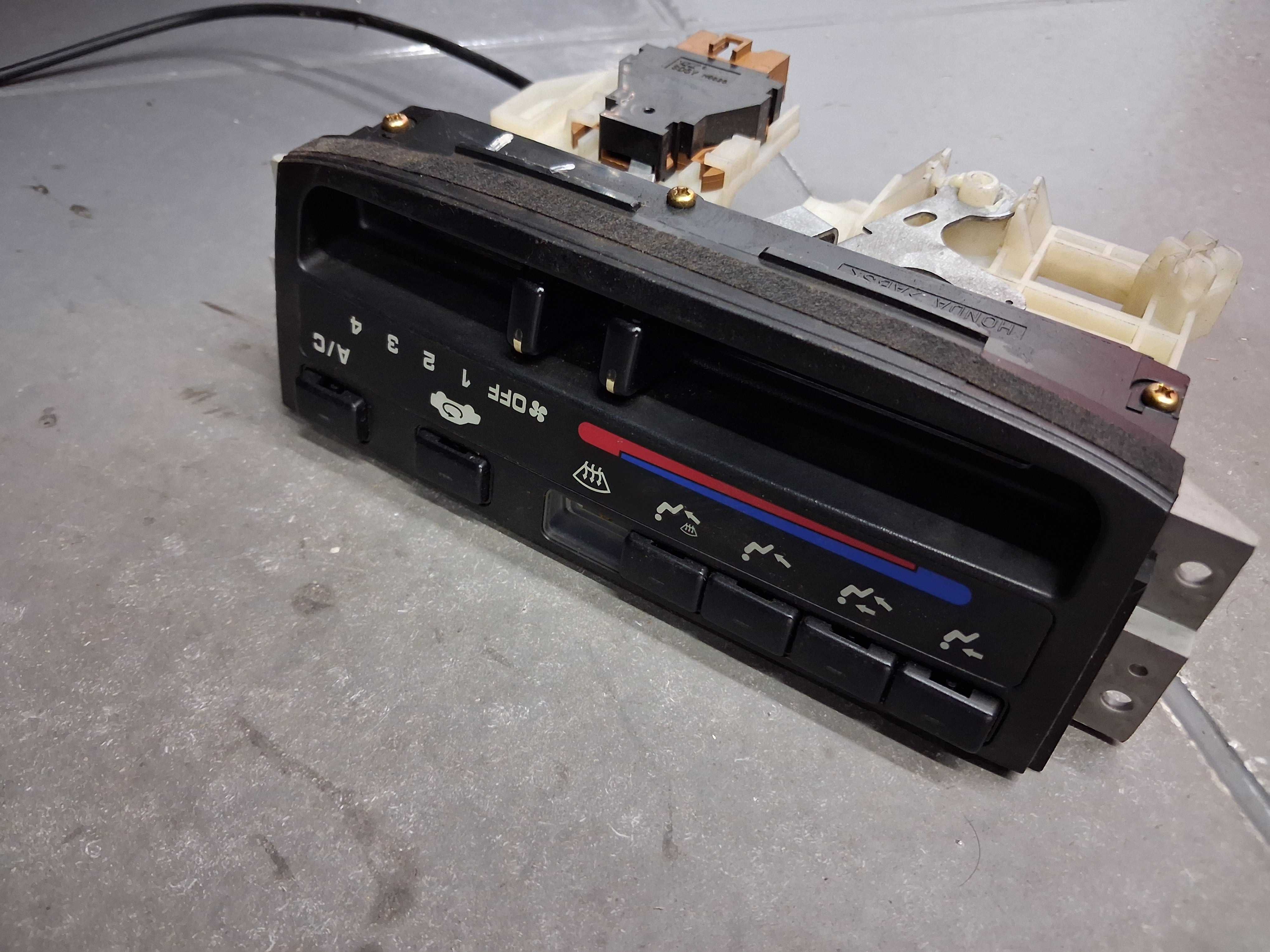 Comando Ar Condicionado Honda Civic 1.6 1996 1997 1998 18047