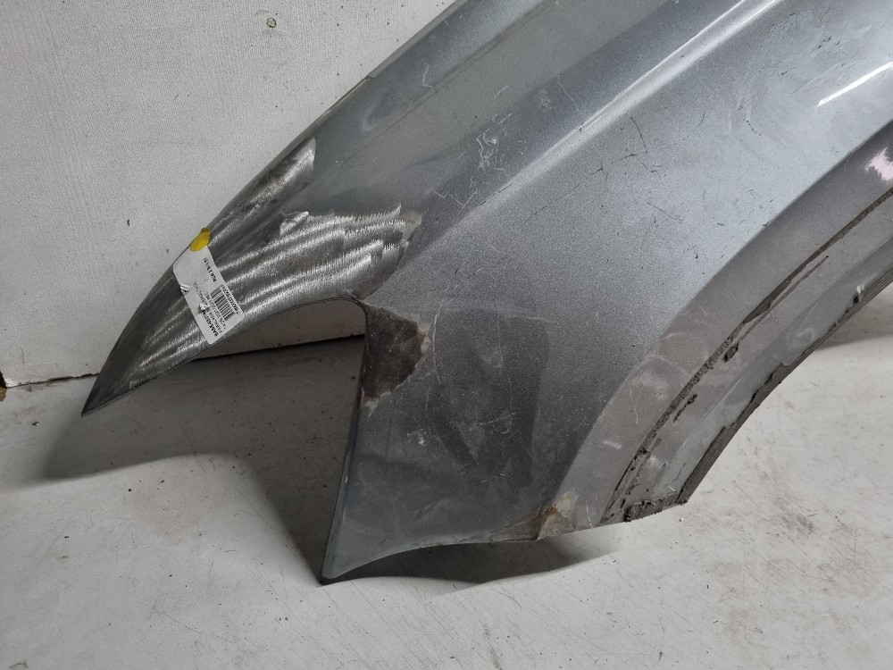 Paralamauerdo Volkswagen Taos 2021/2024 5