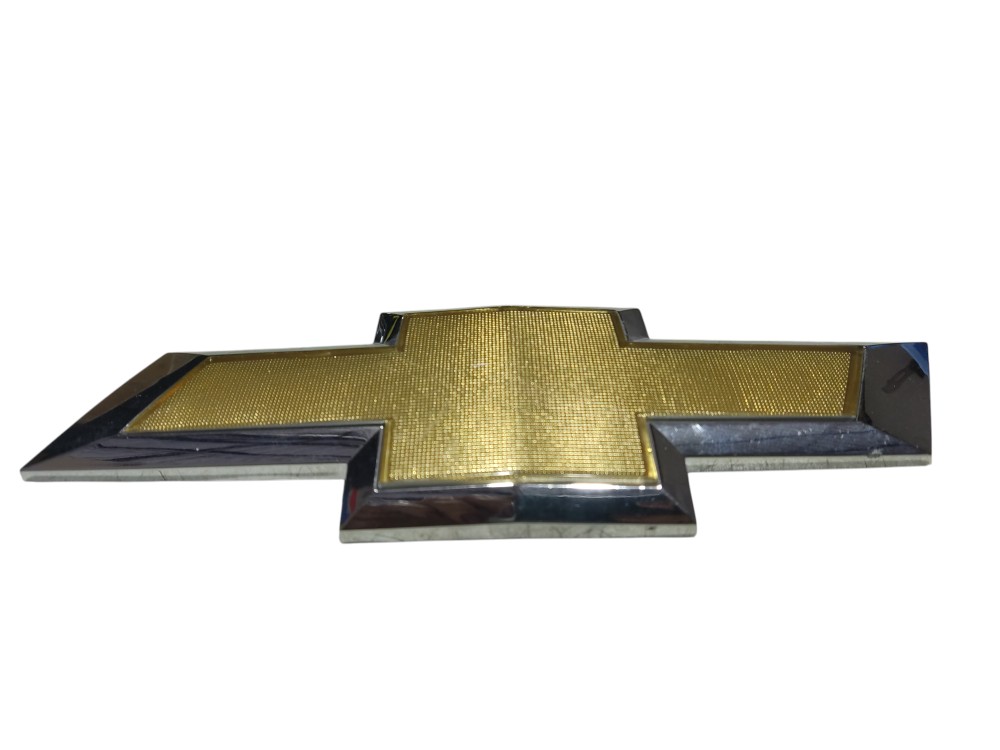 Emblema Grade Radiador Gm Cobalt Prisma 2012 2016 Prata