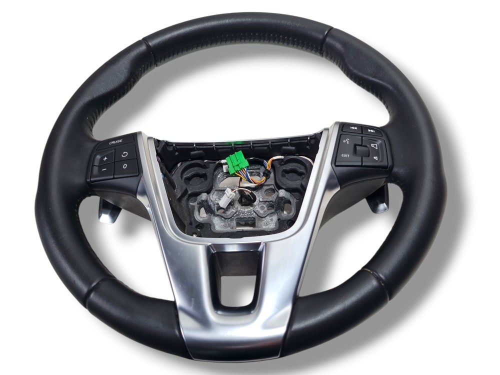 Volante Com Botões Volvo V40 2015  2016 2017 2019 Ótimo  Preto