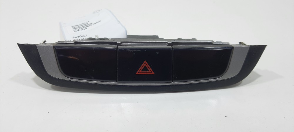 Botão Pisca Alerta Hyundai Ix35 2.0 Ano 2012 933252s200 Preto 4