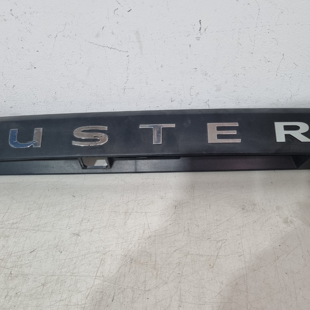 Moldura Da Tampa Traseira Renault Duster Modelos 2016/2019 Preto 3