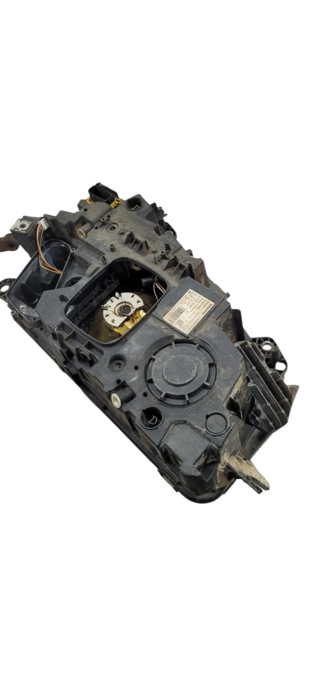 Farol Direto Volvo Fh New 2015 4
