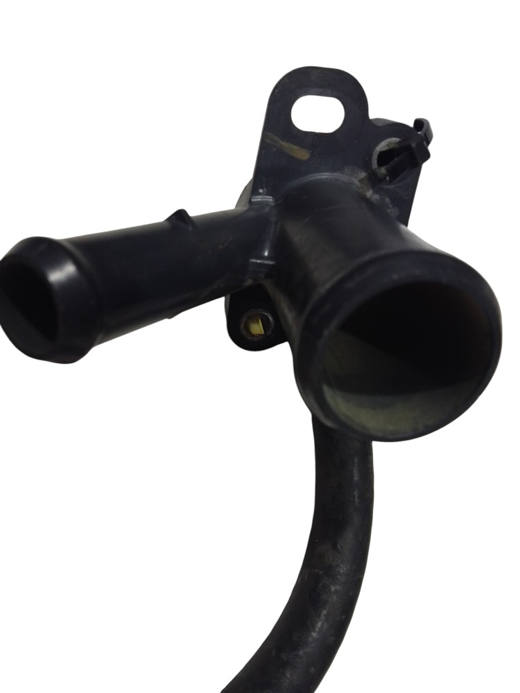 Flange Água Carcaça Cano Cabeçote Toyota Etios 2013 2