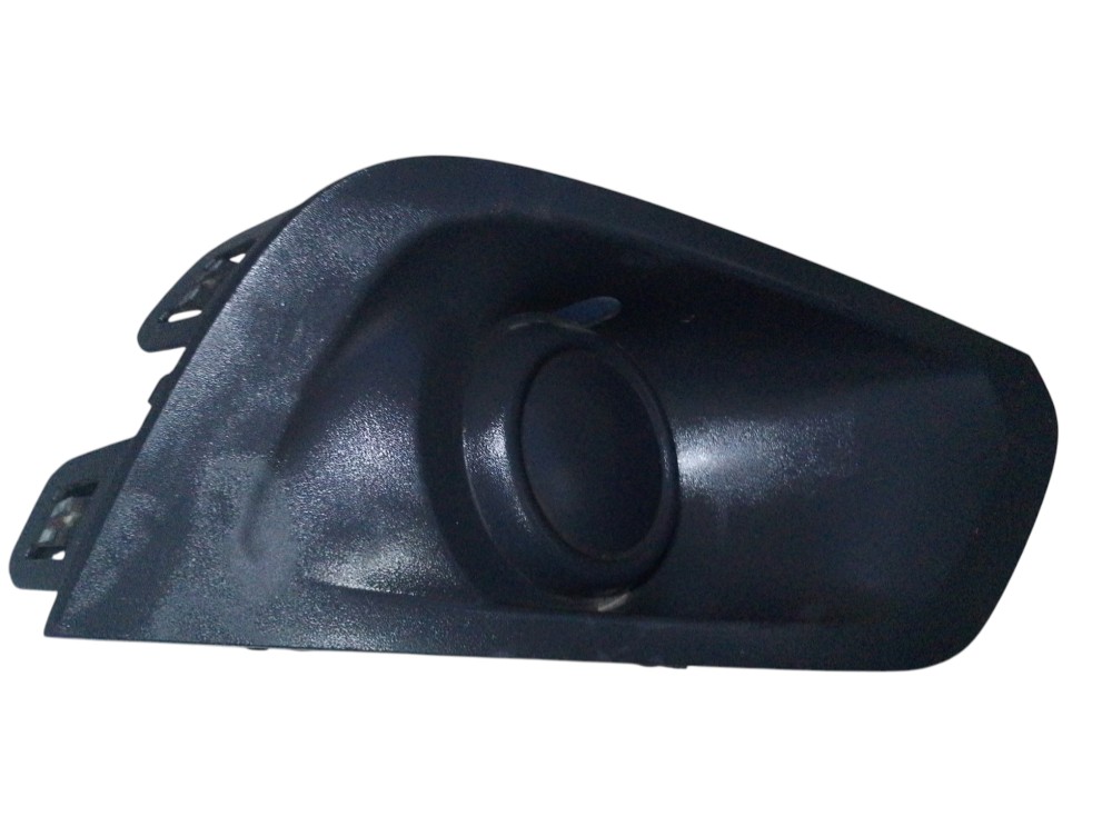 Moldura Grade Milha Farol Direito Gm Onix Prisma 2017 A 2020