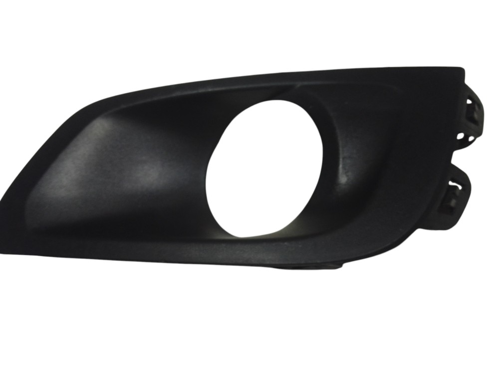 Moldura Grade Farol Milha Direito Gm Onix Prisma 2015 A 2019 Preto Direito