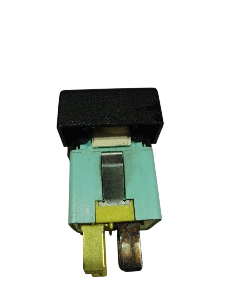 Botão Do Desembaçador Do Vidro Chevrolet Vectra 1996 A 2004 6